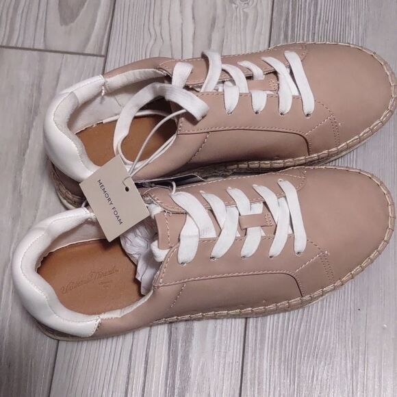 (20-3470)  🔥3/$20🔥  Universal Thread Tan Shaelyn Size 6 - Picture 8 of 11